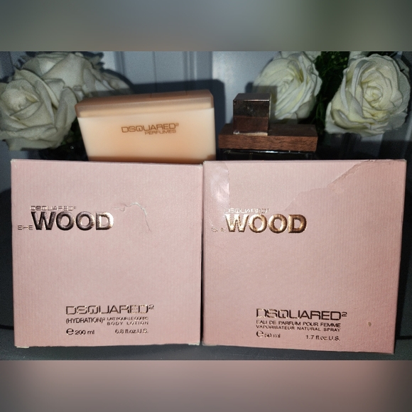Discontinued She Wood by DSquared2 50ml EDP / Eau De Parfum + Body Lotion - Picture 7 of 16